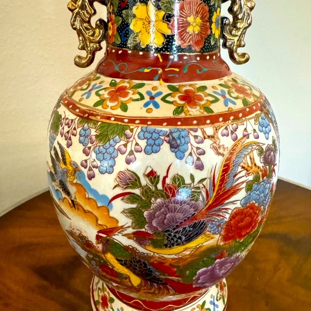 Chinese Antique Double Handle Porcelain Hand Painted Baluster Vase 16 in… - Picture 2 of 12